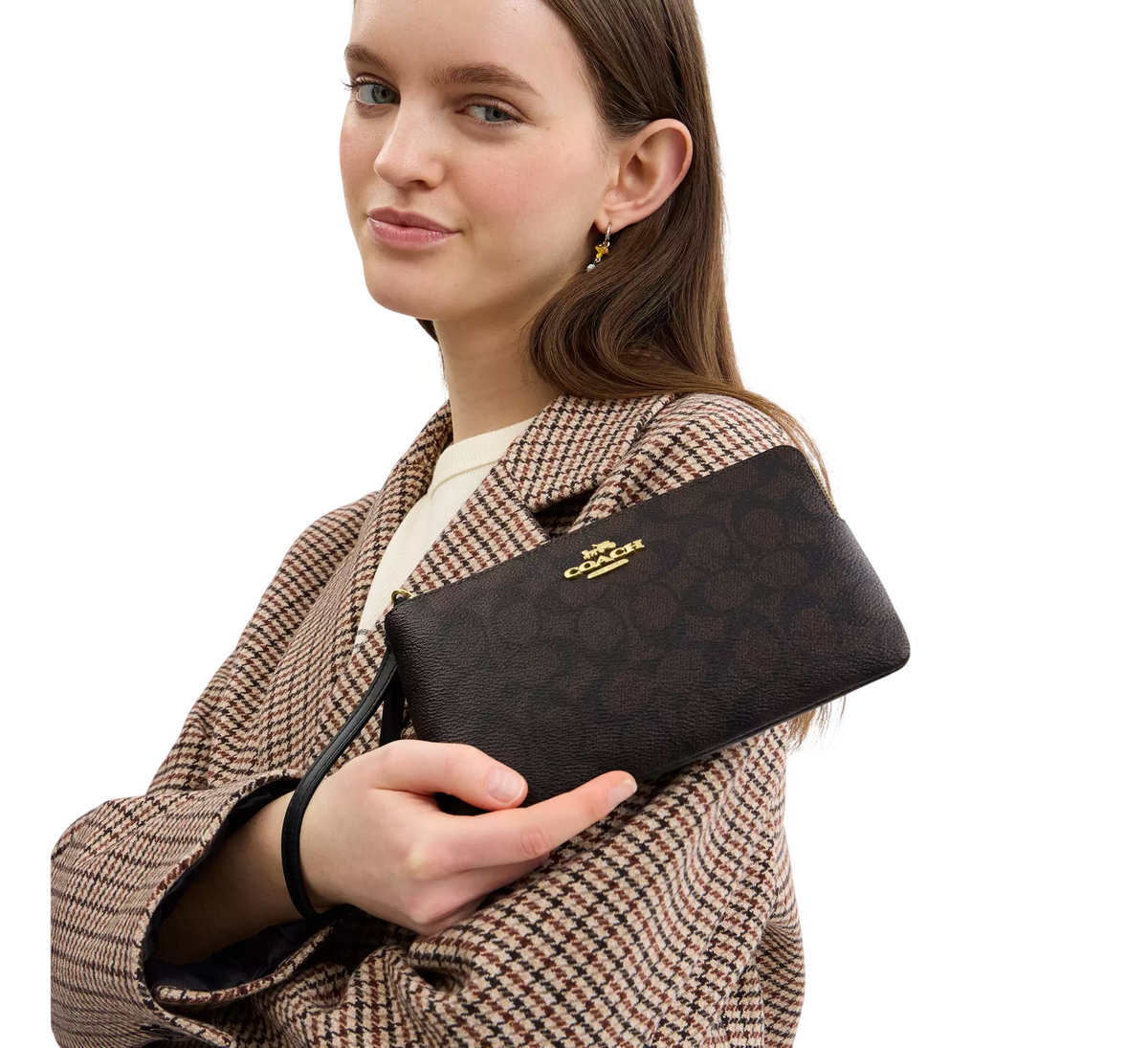 Monedero Coach Large Corner Zip Wristlet In Signature Canvas Walnut Black