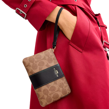 Monedero Coach Corner Zip Wristlet In Signature Canvas Tan Black