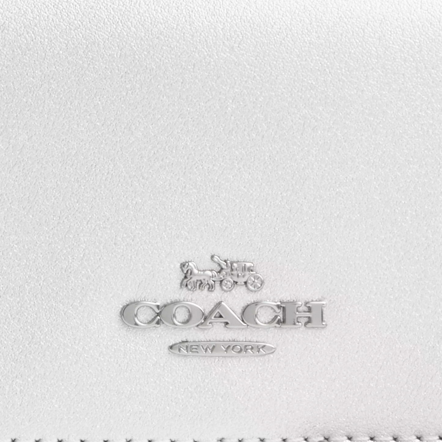 Bolsa Coach Mini Wallet On A Chain Light Silver
