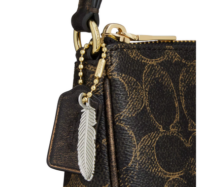 Bolsa Coach Nolita 19 In Loved Signature Canvas With Charms Brown
