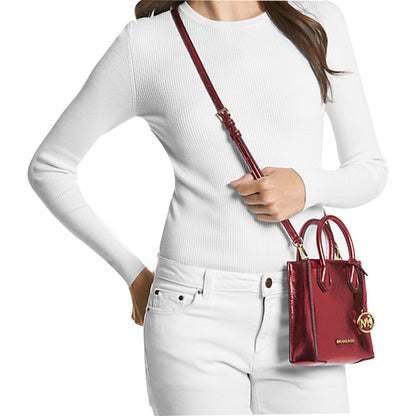 Bolsa Michael Kors Mercer Extra-Small Patent Crossbody Bag