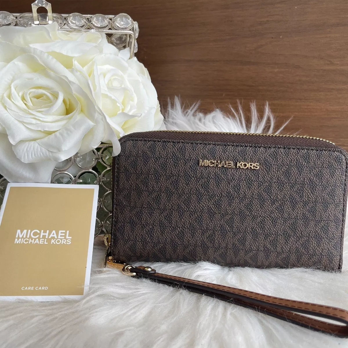 Cartera Michael Kors Jet Set Logo Smartphone Wristlet Brown