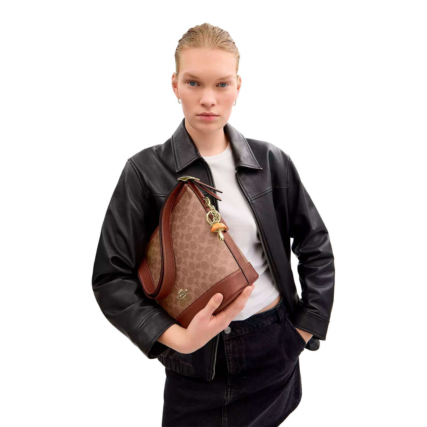 Bolsa Coach Jude Duffle Bag In Signature Canvas Tan Brown