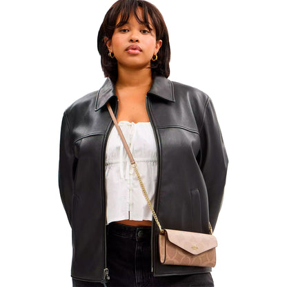 Bolsa Cartera Klare Wallet With Chain In Blocked Signature Canvas Tan