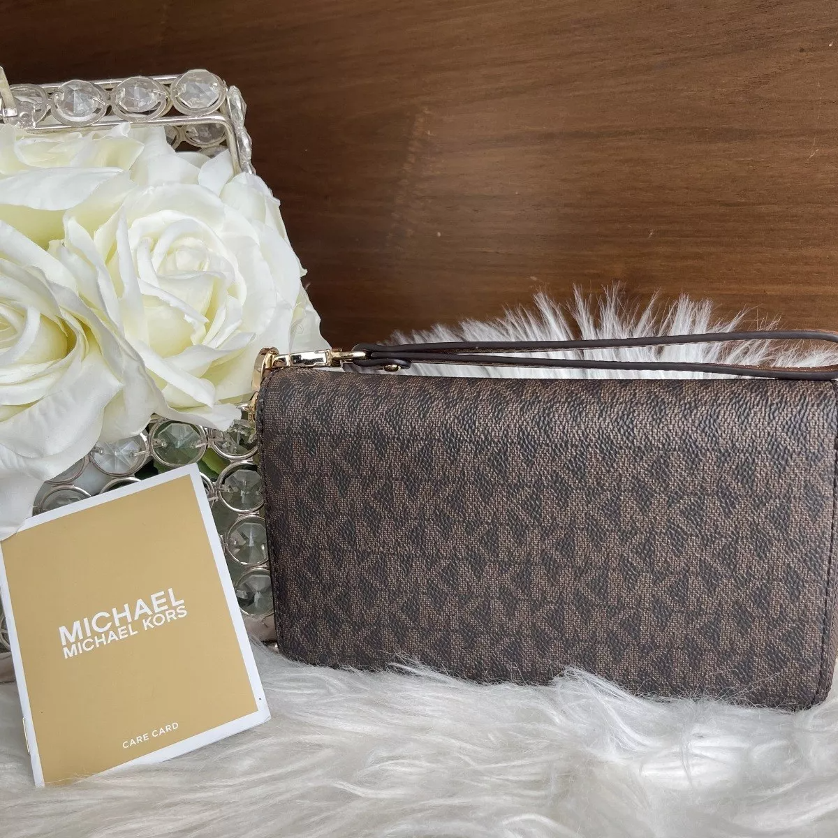 Cartera Michael Kors Jet Set Logo Smartphone Wristlet Brown