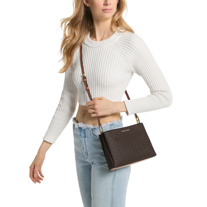 Bolsa Michael Kors Trisha Medium Logo Crossbody Bag Brown