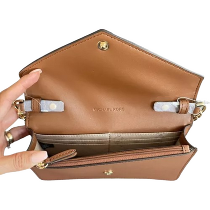 Bolsa Michael Kors Small Saffiano Leather Envelope Crossbody Bag