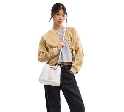 Bolsa Coach Rowan Bucket Bag Chalk