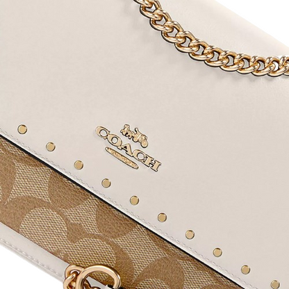 Bolsa Coach Klare Crossbody In Signature Canvas With Rivets In Multi Light Khaki